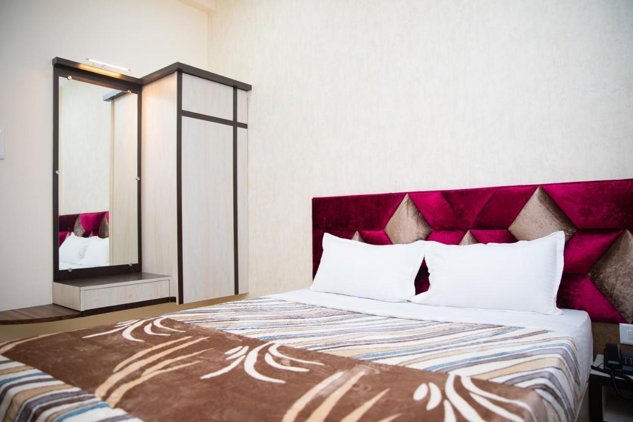 Hotel Indian Heritage Raipur  Ngoại thất bức ảnh